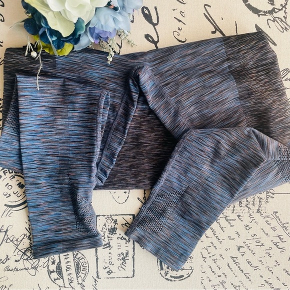 LNDR Super Sculpting Seamless Workout 6/8 Leggings in Blue Multi Sky Dye Sz M/L - Picture 12 of 13